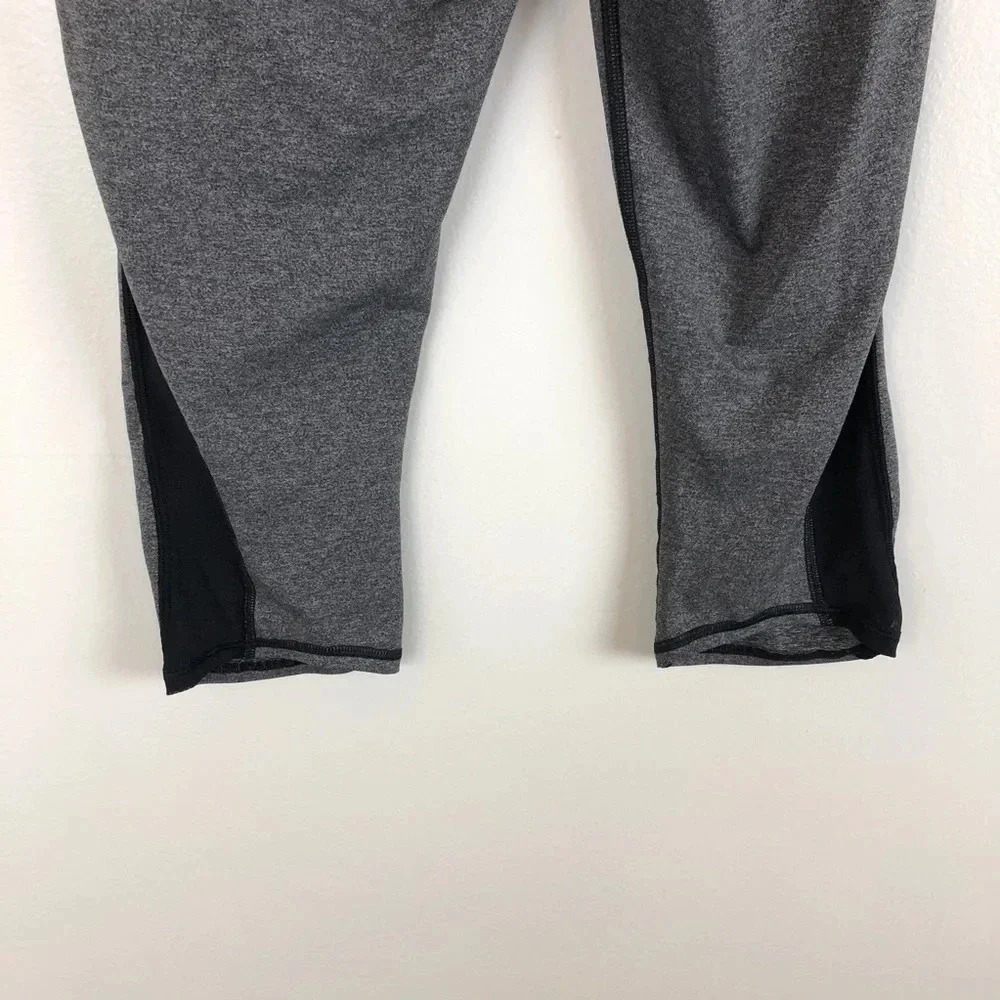Lululemon Athletica Trains Times Crop 17”‎ Heathered Pant - Picture 12 of 12